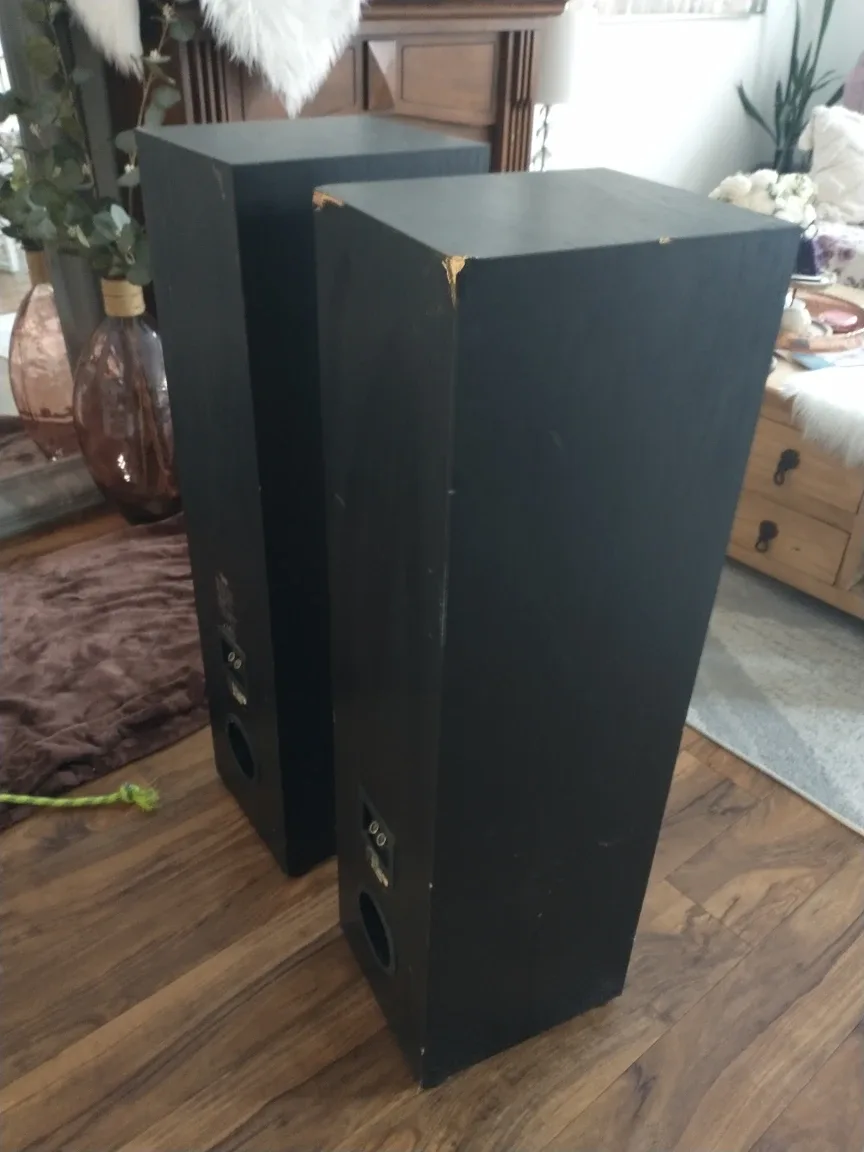 MTS Model 2208 Speakers - Pair image indicator(2)