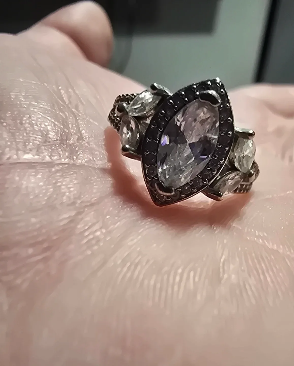 Sterling Silver Ring, Size 6 image indicator(2)