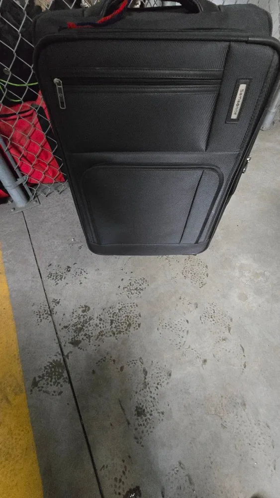 Samsonite Extra Large Suitcase image indicator(2)