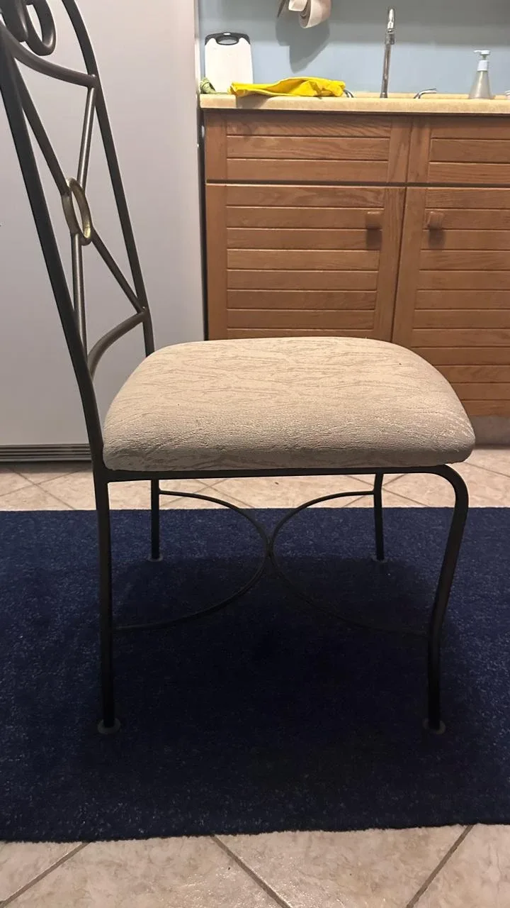 Metal Frame Chair with Beige Patterned Seat image indicator(2)