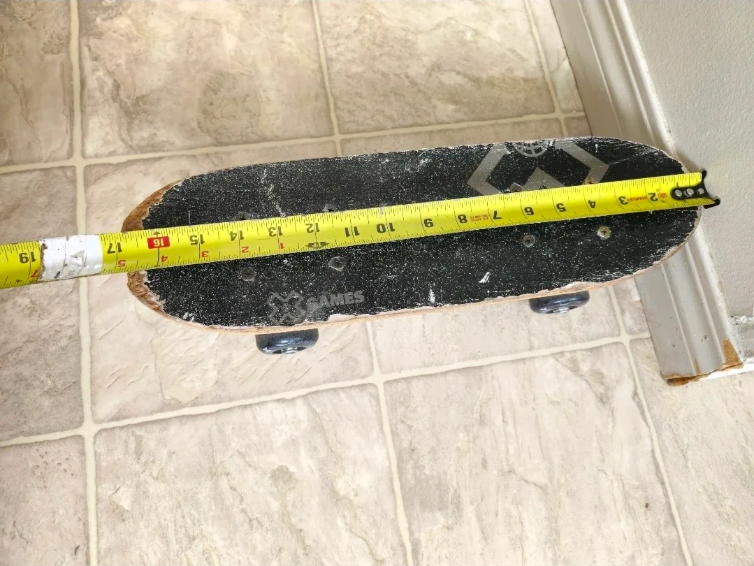 Kids Mini Skateboard image indicator(3)