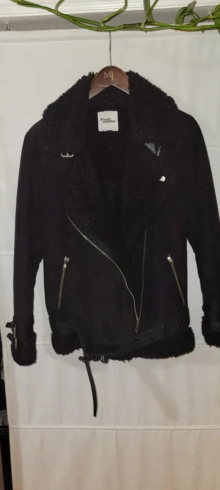 Every Sunday Black Faux Suede Jacket image indicator(4)