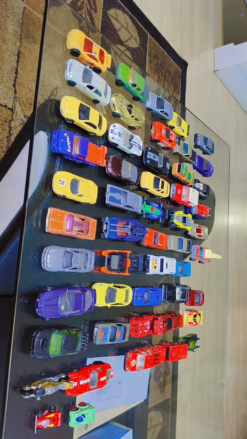 52 Hot Wheels Lot of Diecast Toy Cars image indicator(5)