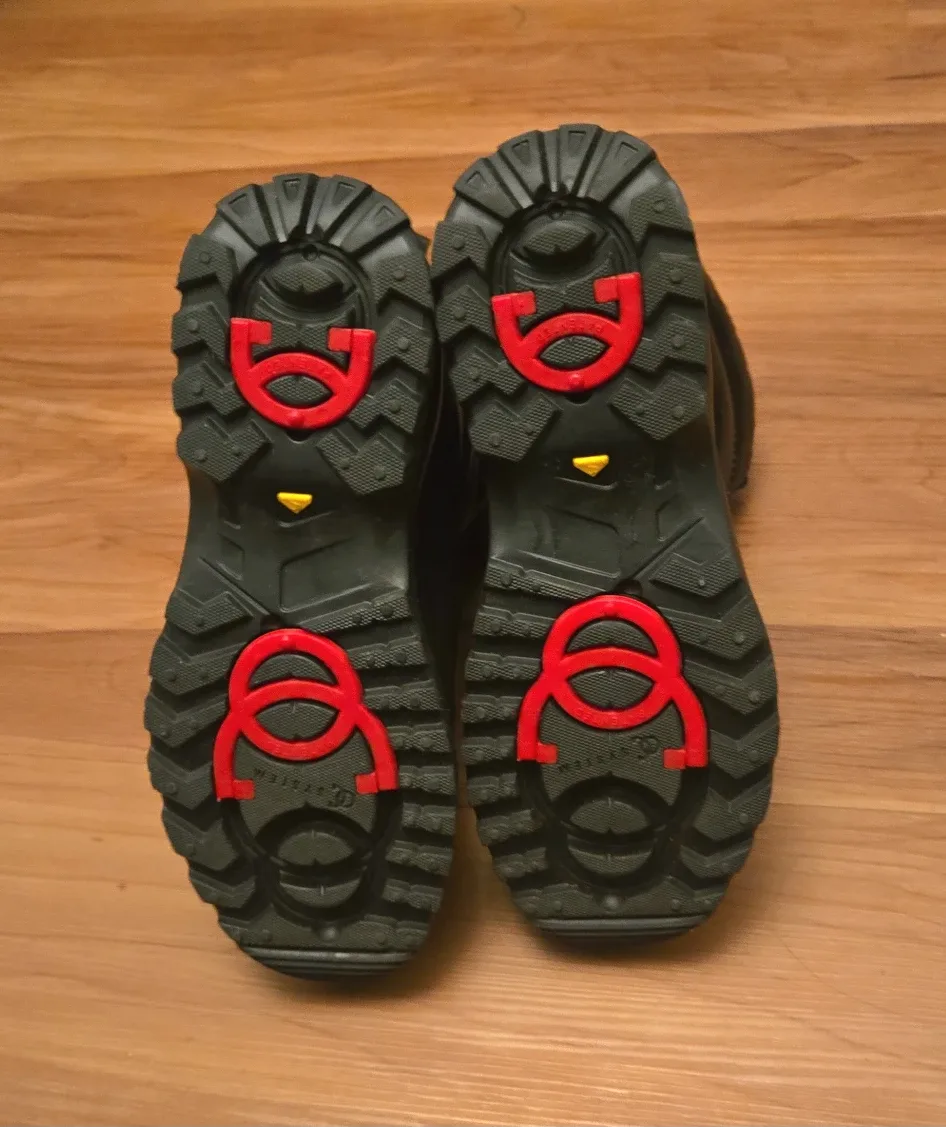 NEW! Artic Black Winter Boots, WATERPROOF -Size 8 image indicator(4)