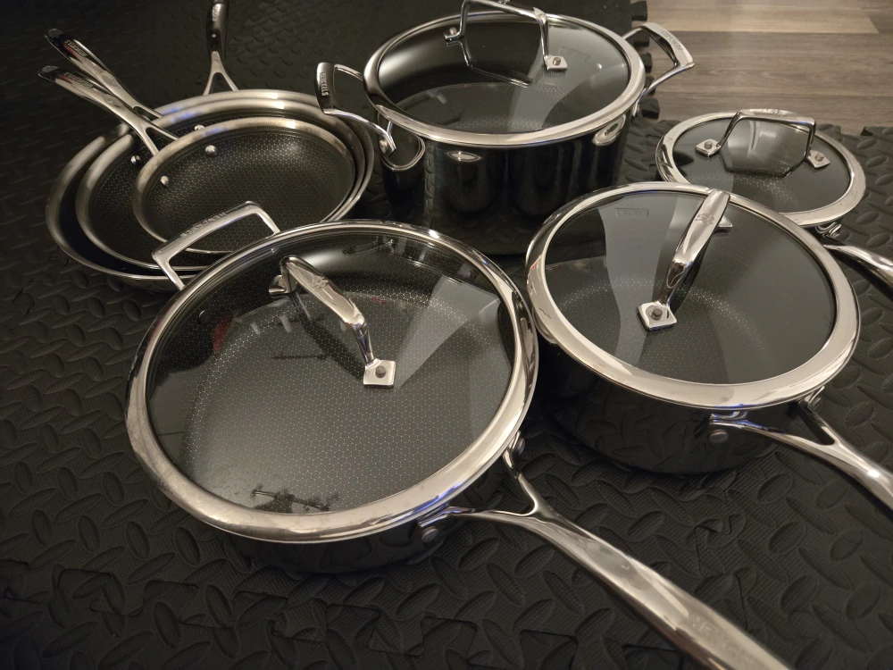 Henckels Paradigm 11-Piece Cookware Set