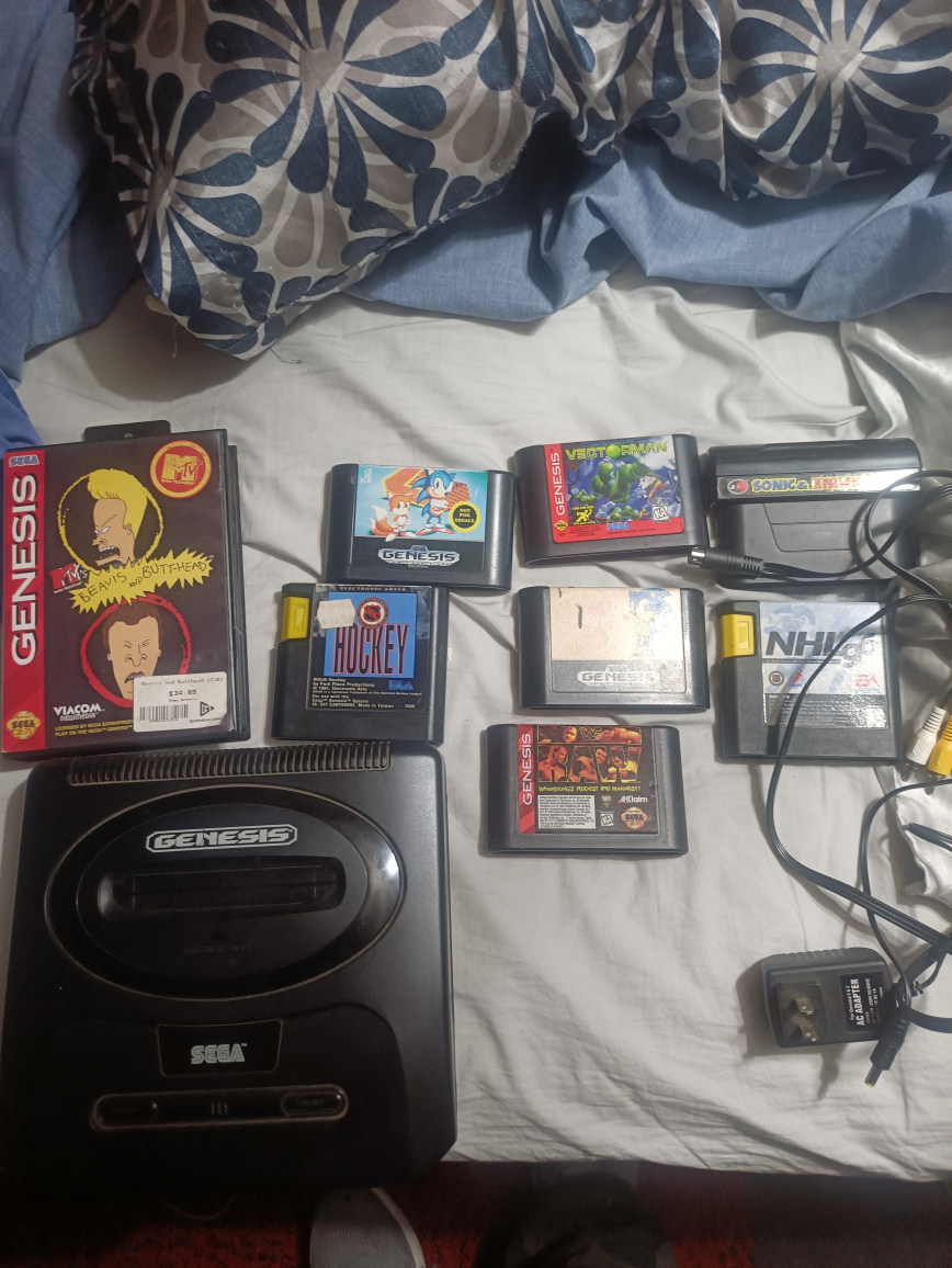sega genesis bundle 8 games 1 controller and display cable - photo 2