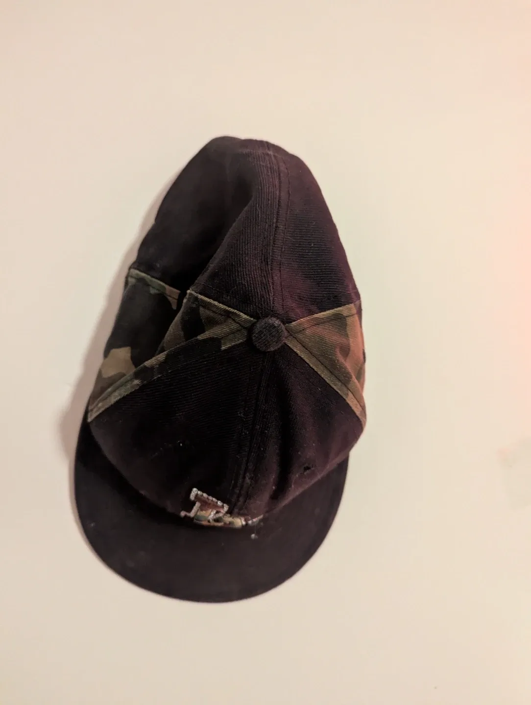 Ecko Unltd. Baseball Jersey & LA Dodgers Hat