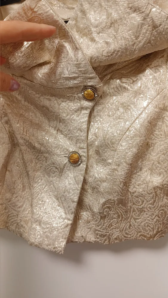 Wet Seal Collection Gold Cropped Jacket size xs image indicator(6)
