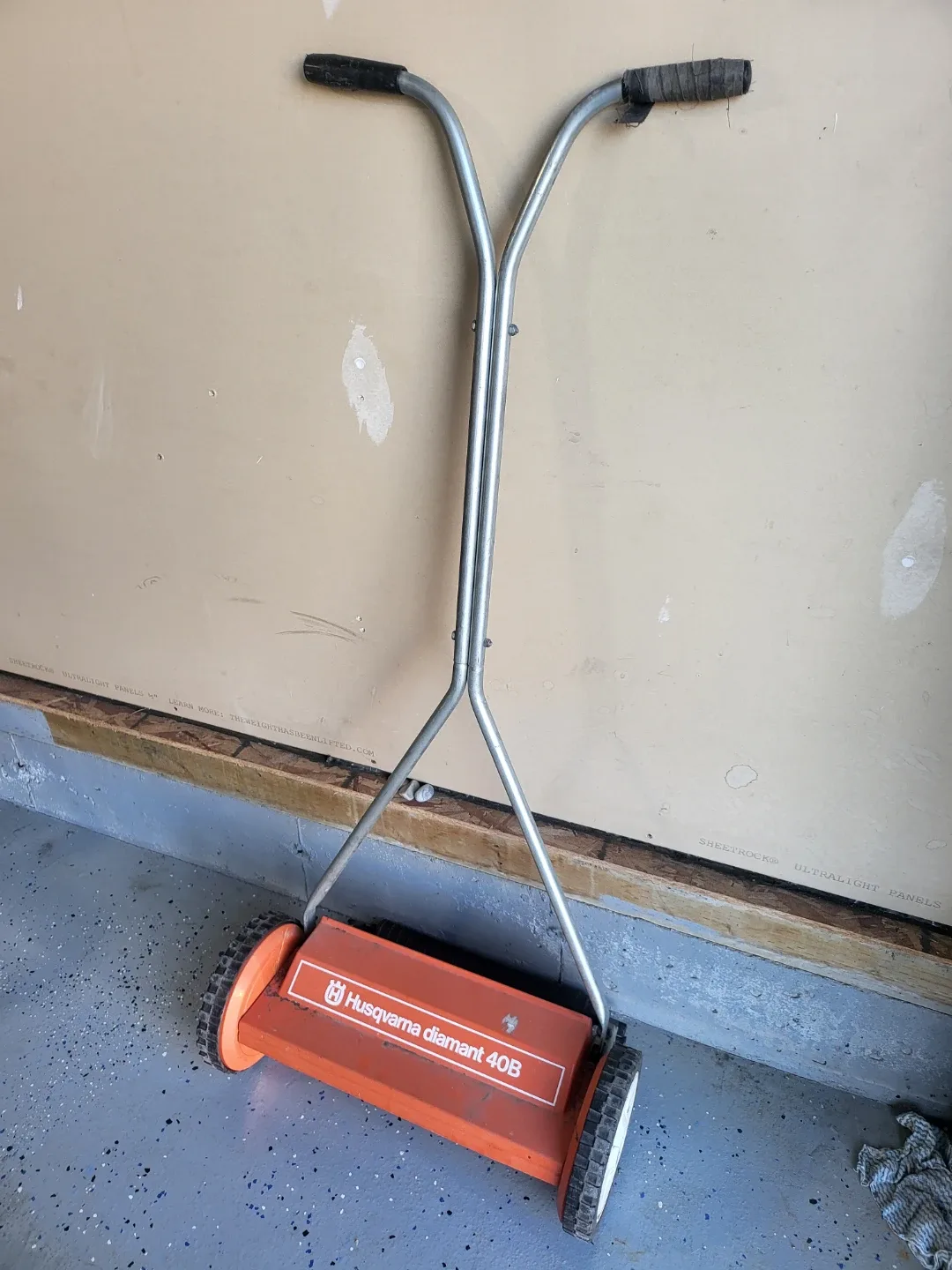 Husqvarna Diamant 40B Manual Push Lawn Mower