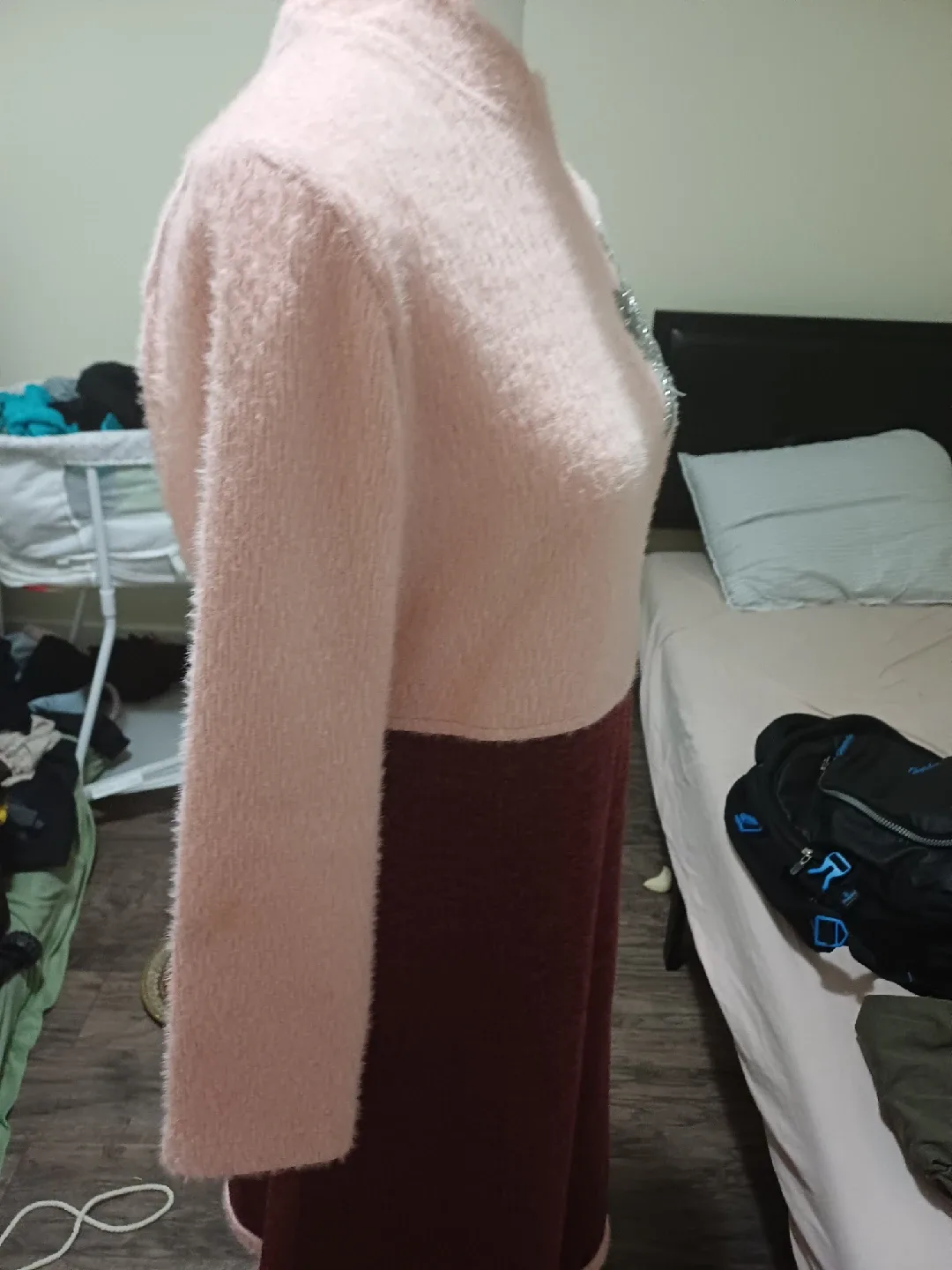 Two-Tone Pink & Burgundy Dress image indicator(3)