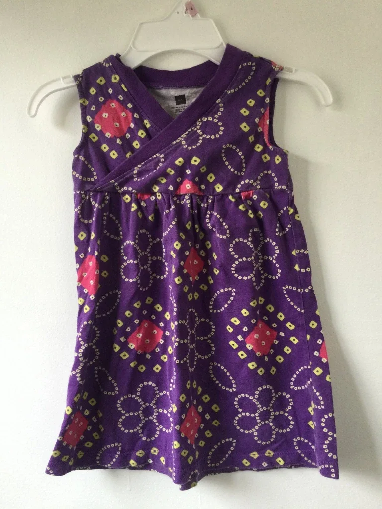 Girls sz 3 dresses $4 each image indicator(9)