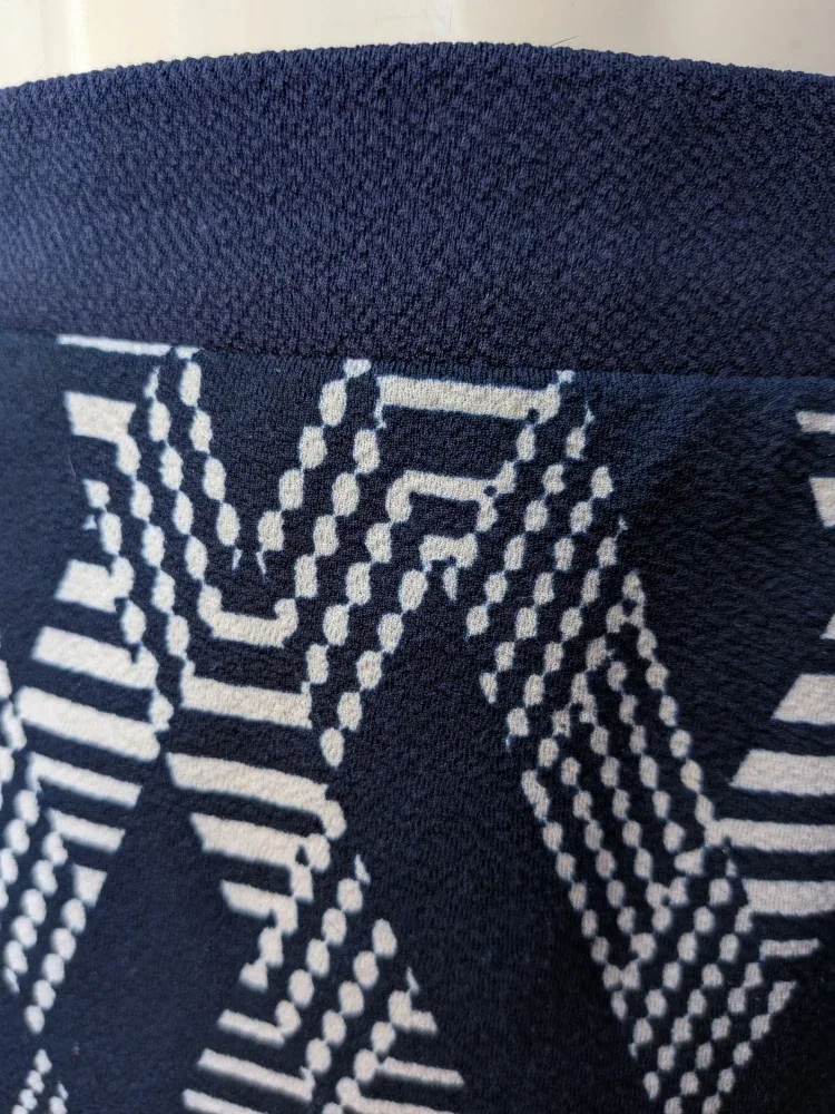 Patterned Navy Skirt image indicator(6)