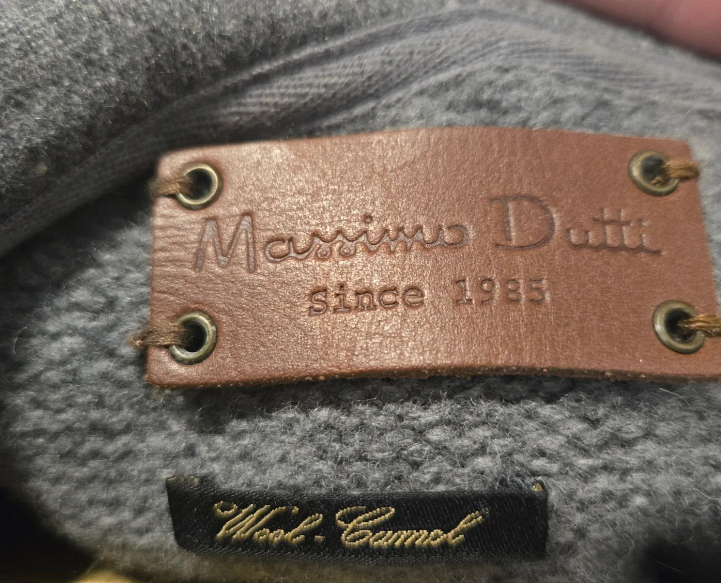 Massimo Dutti Wool Blend Hooded Poncho image indicator(2)