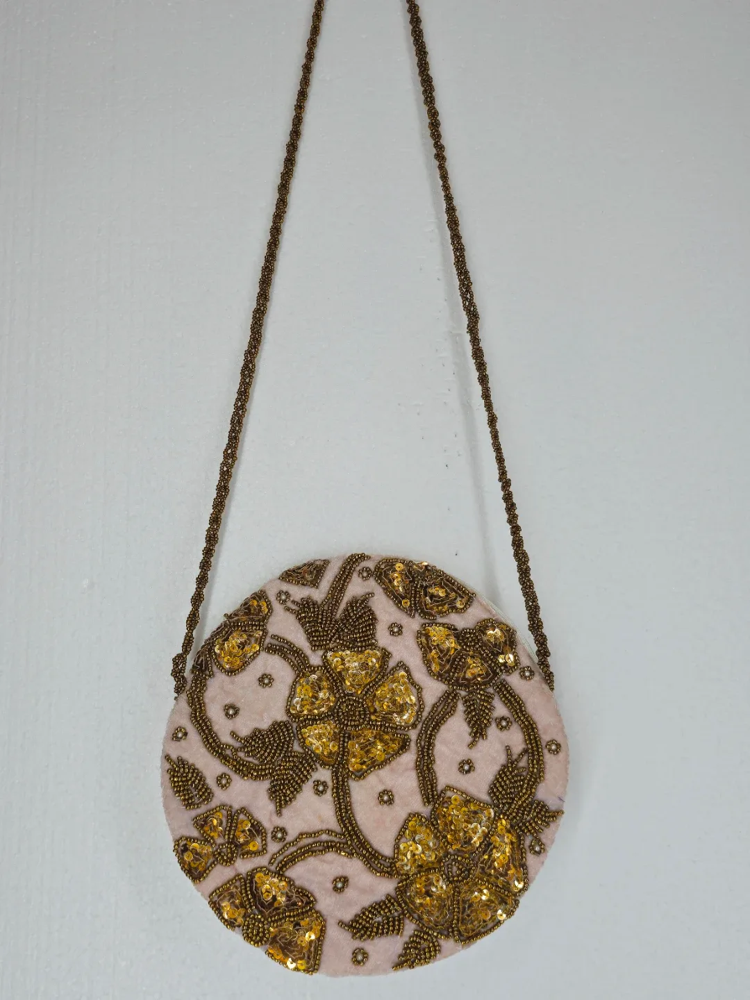 Handmade cluches and bag image indicator(2)