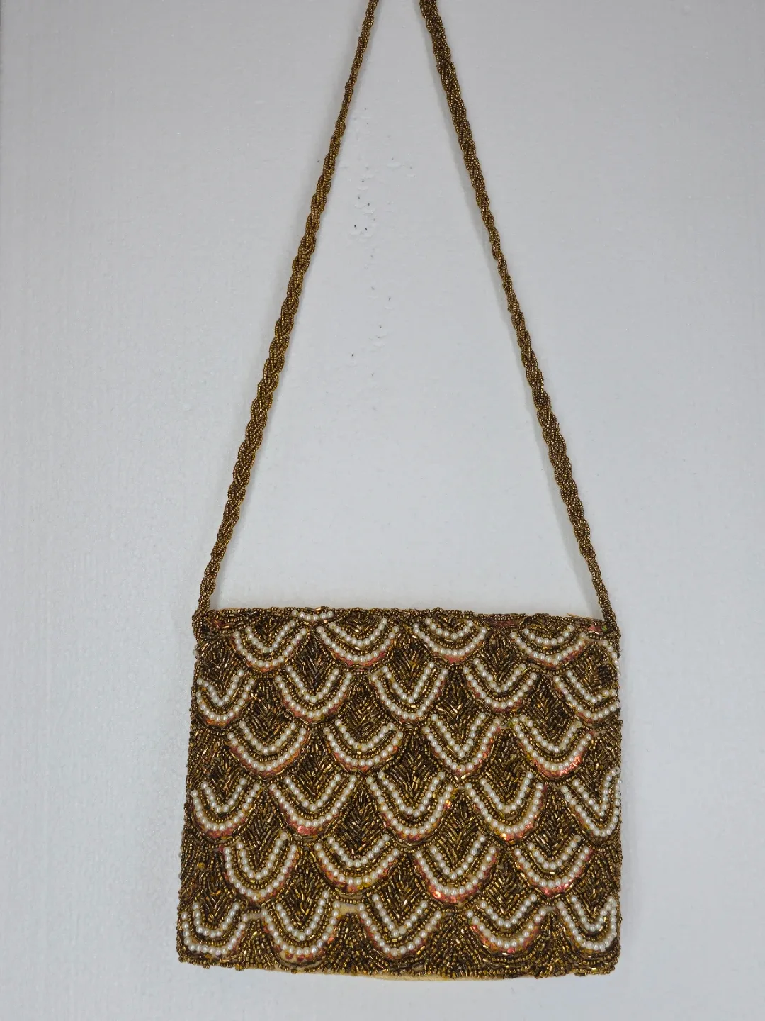 Handmade cluches and bag image indicator(7)