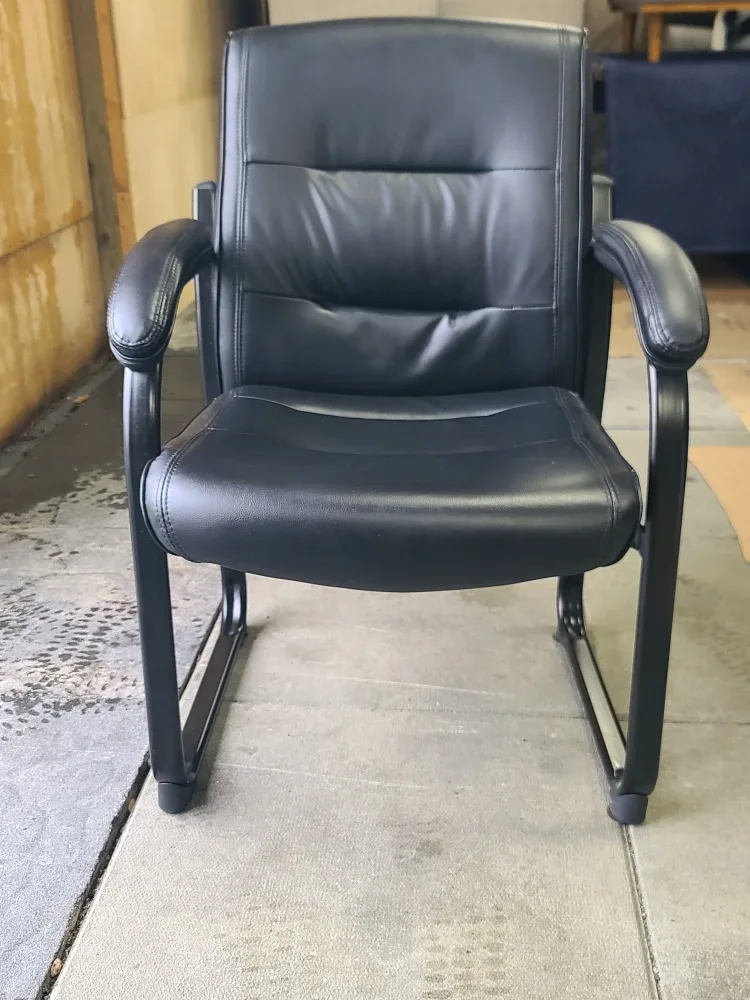 Black Office Chair image indicator(5)