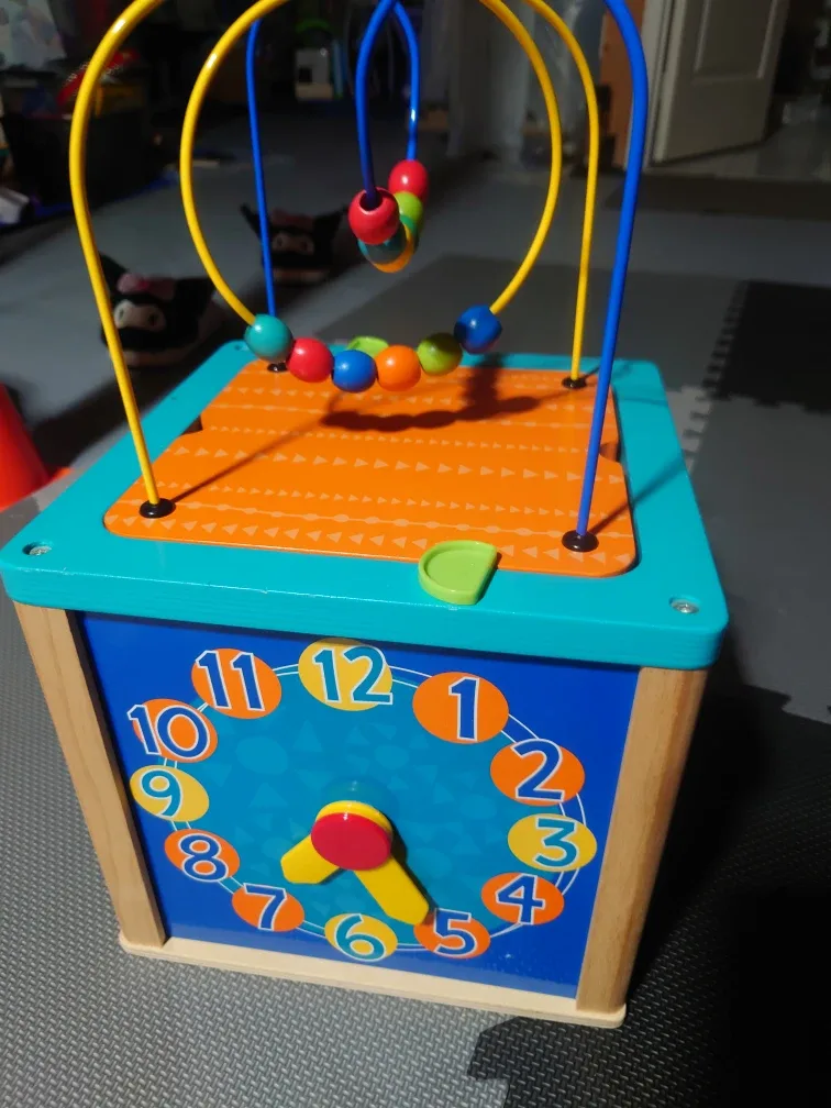 Wooden Activity Cube image indicator(6)