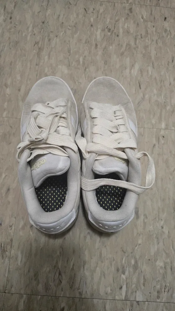 Adidas Court Platform Shoes - Women's Size 9