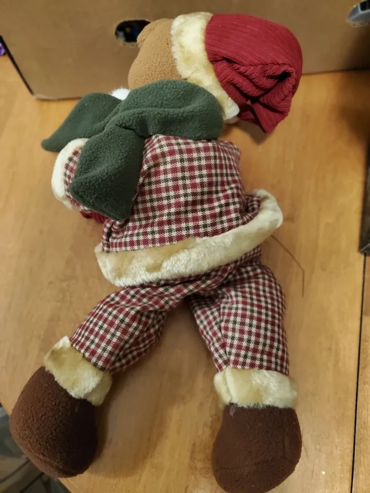 Holiday Shelf Sitter Bear Decor - New in Box! image indicator(6)