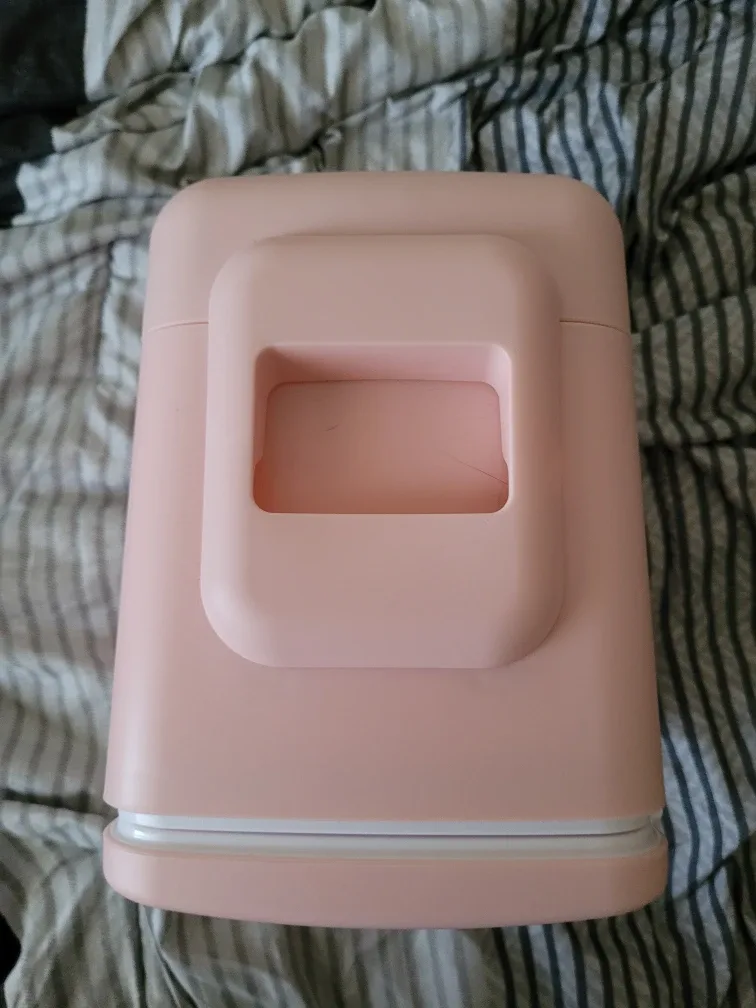 Pink Mini Fridge - Model AAD-4LA1 image indicator(6)