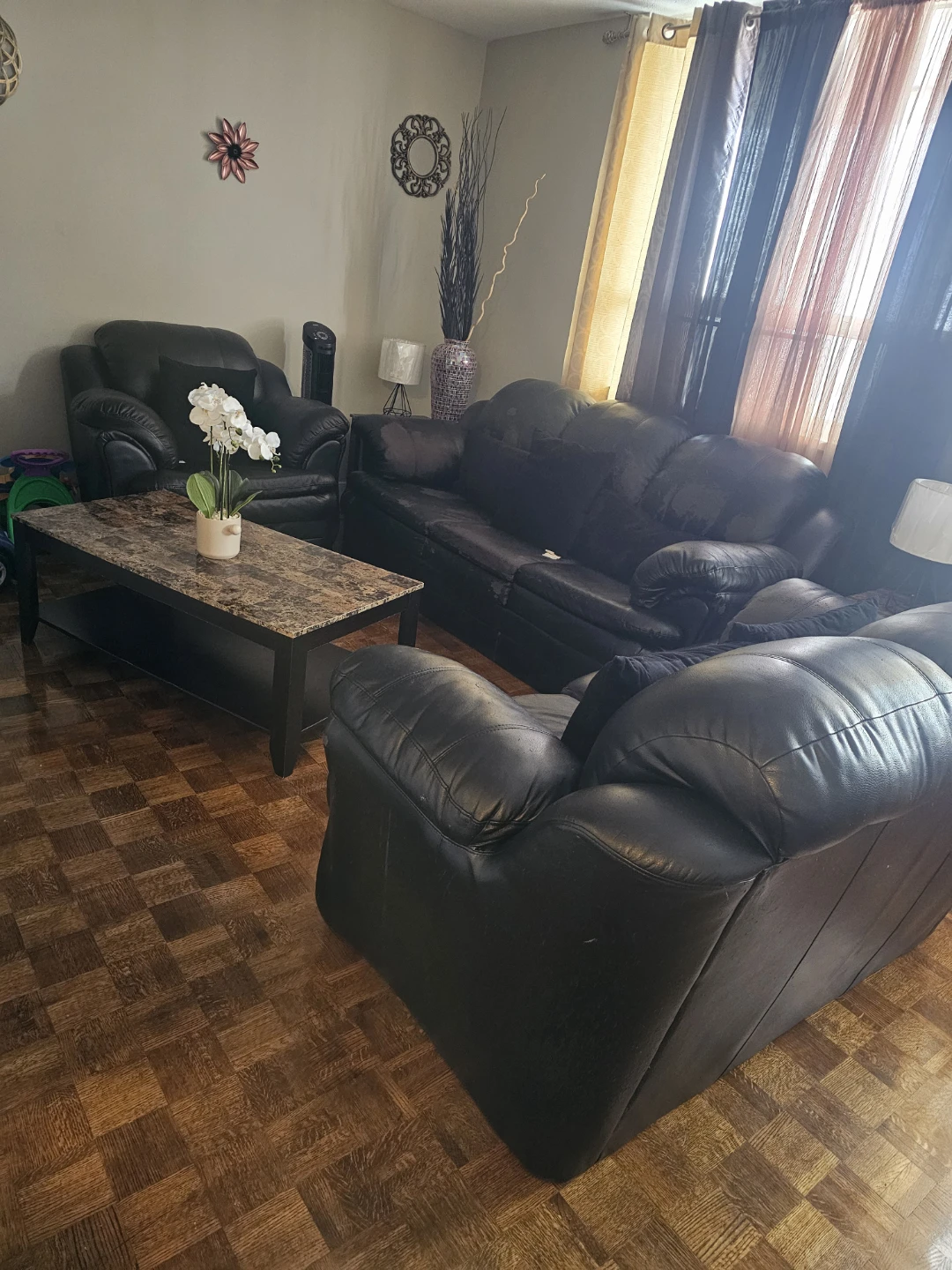Black Leather Sofa Set
