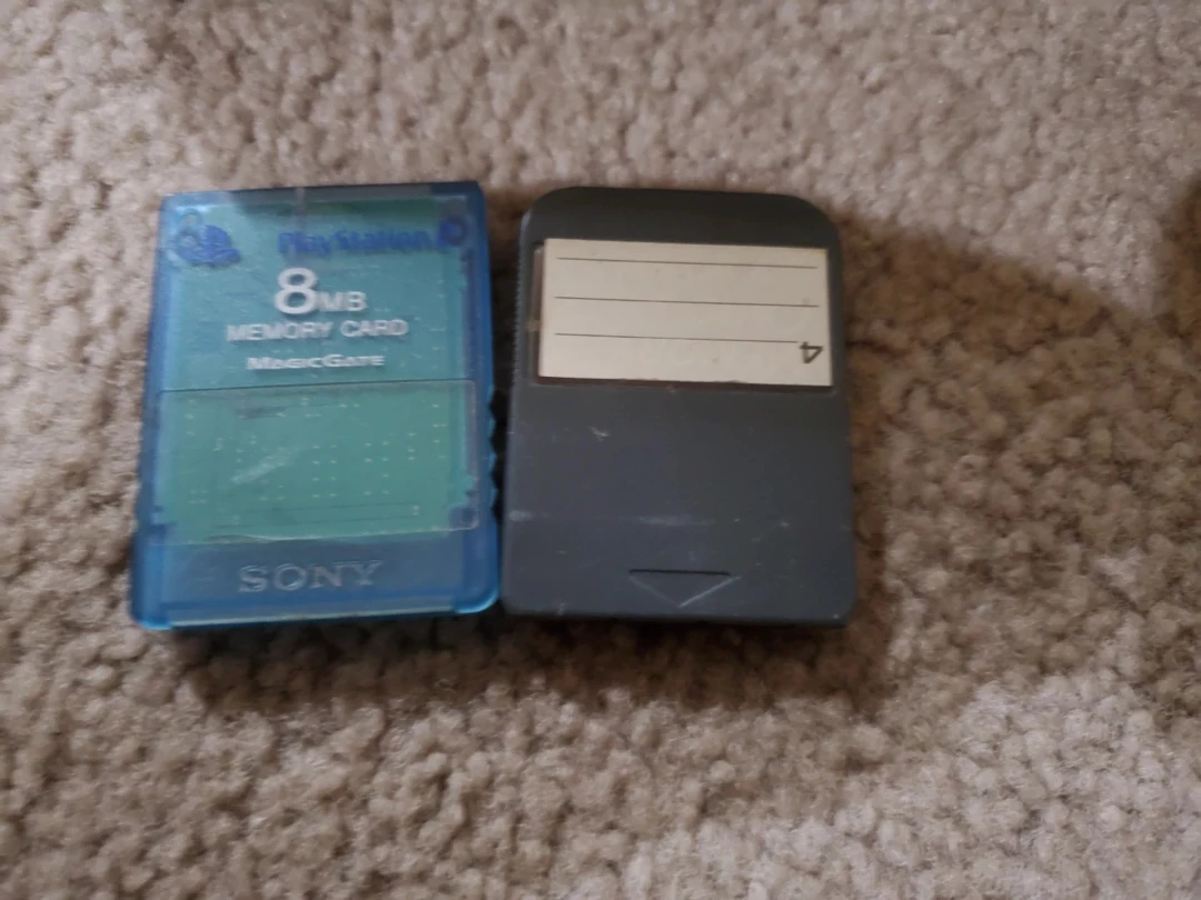 PlayStation 2 System & Games - photo 2