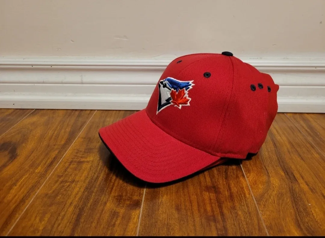 Toronto Blue Jays Red Baseball Cap image indicator(3)