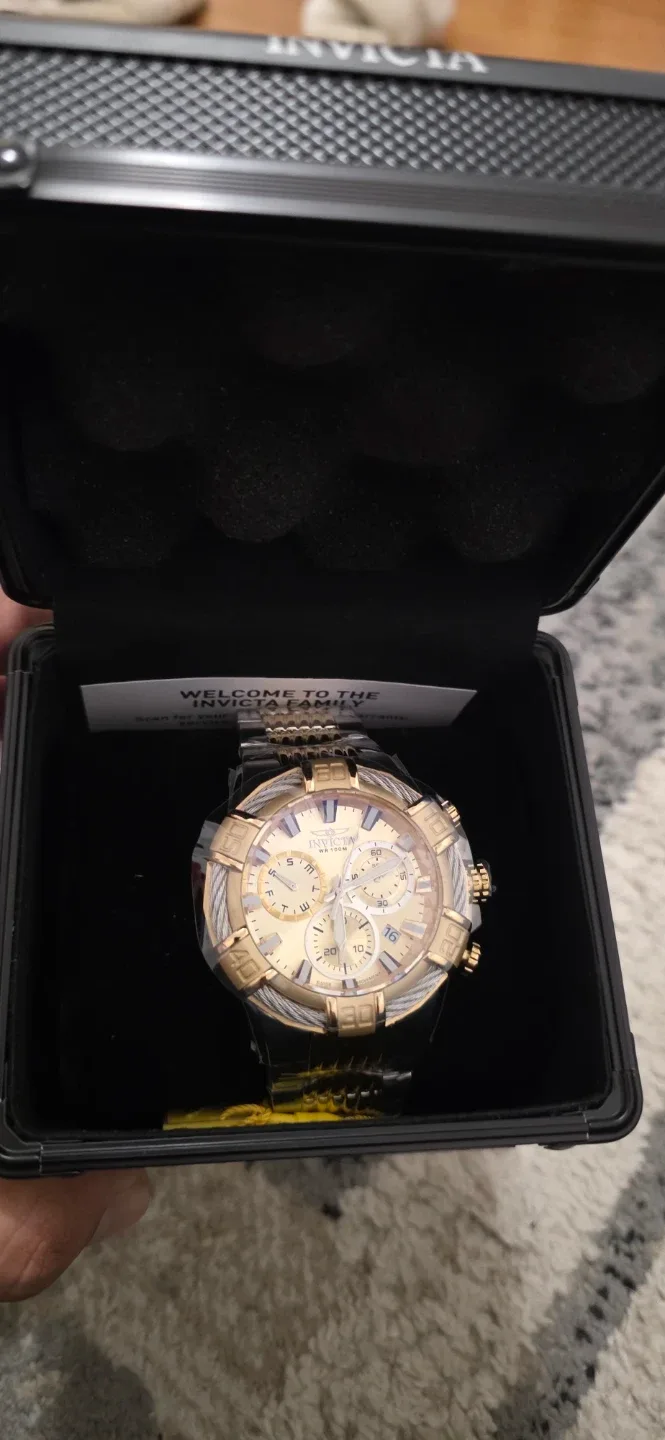 Invicta Men's Watch with Box(New) image indicator(4)