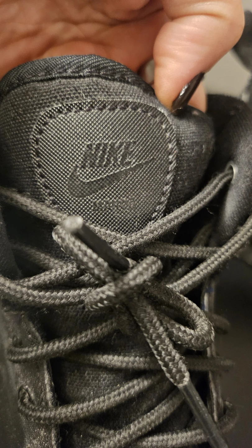 Nike  Black Boots - Size 6Y - photo 3