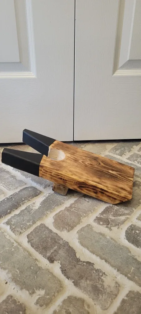 Wooden Boot Jacks image indicator(5)