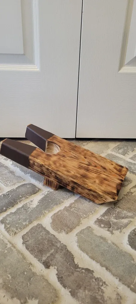 Wooden Boot Jacks image indicator(6)