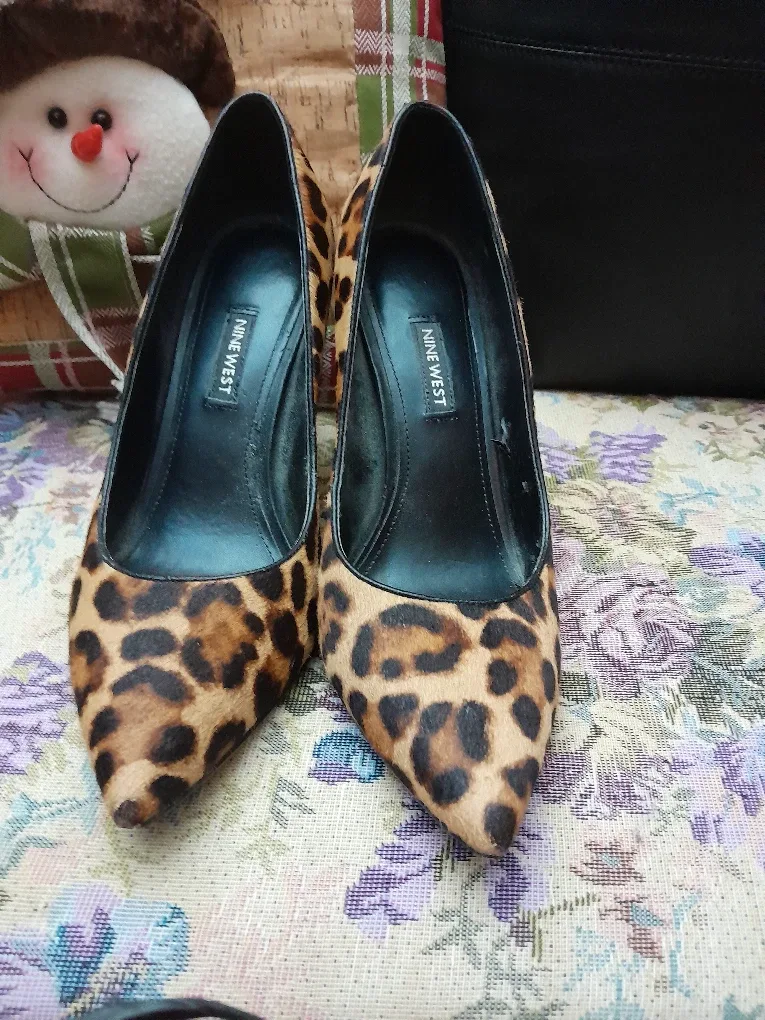 Nine West Leopard Print Heels - Size 8.5M