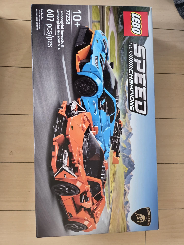 LEGO Sets: Speed Champions, Technic, Botanical & Icons - photo 5