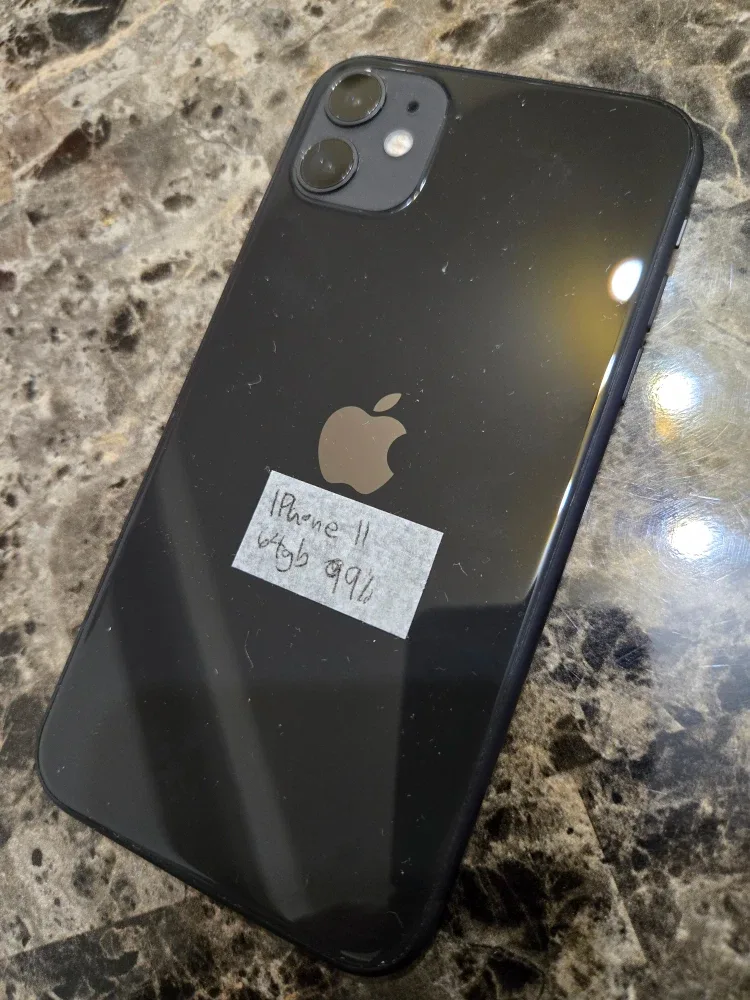 iPhone 11 - 64GB image indicator(2)