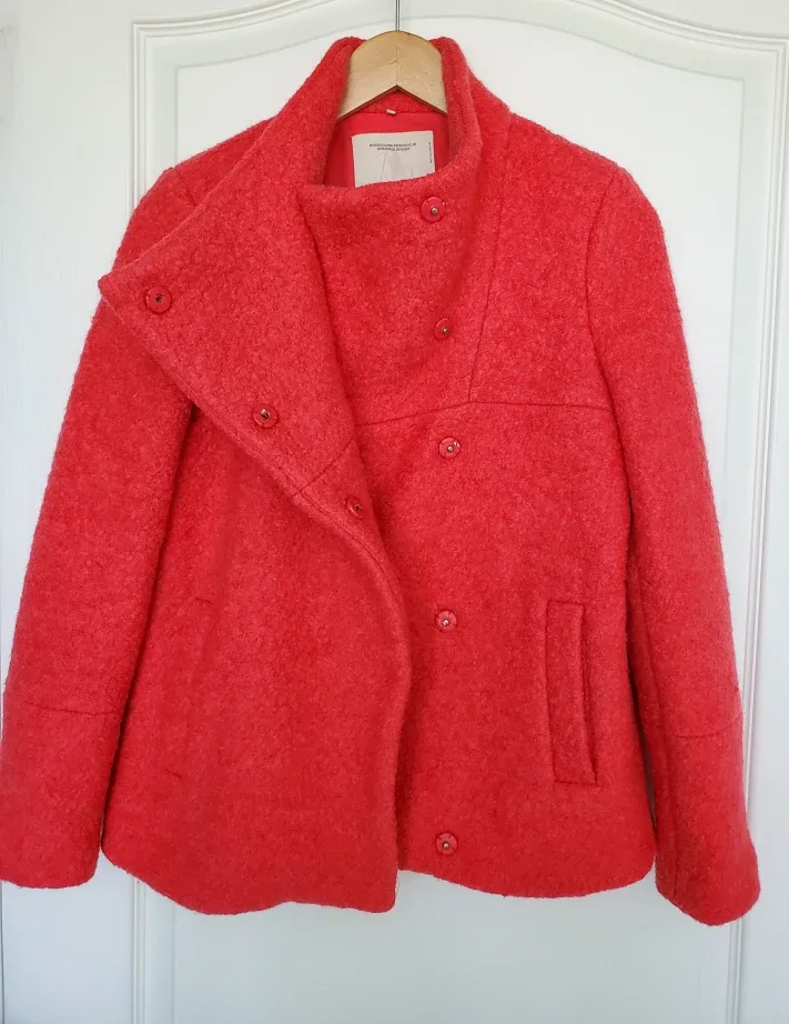 Zara Trafaluc Red Coat - Size S image indicator(3)