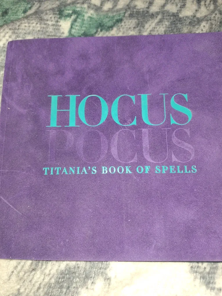 Hocus Pocus Titania's Book of Spells