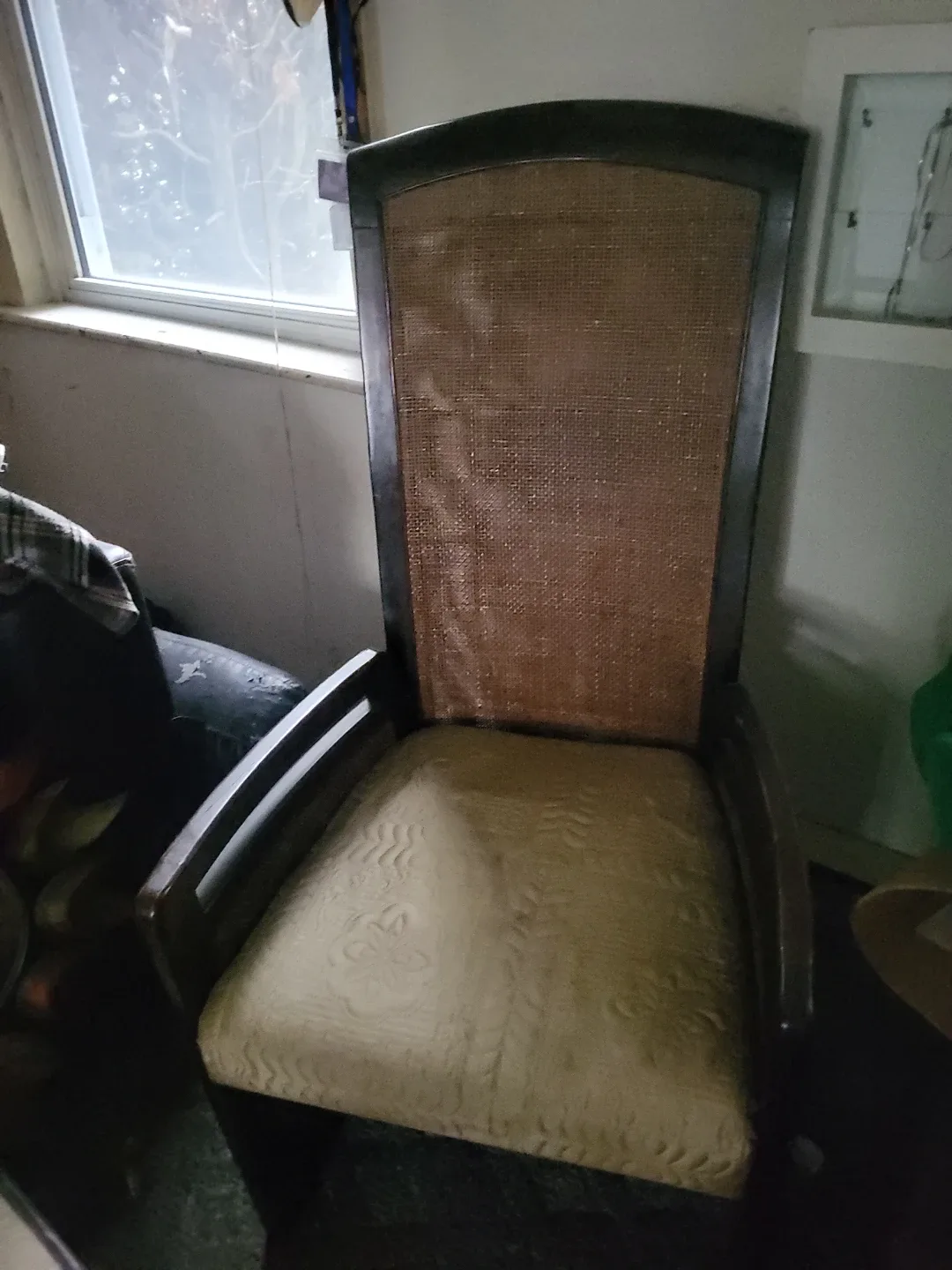 Vintage Armchair - Wicker & Wood image indicator(2)