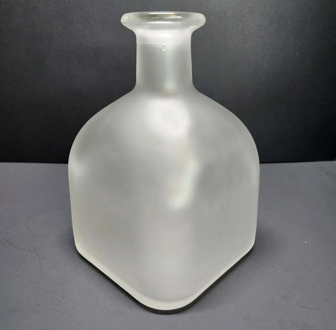 Patron Tequila Bottle Vase - photo 2