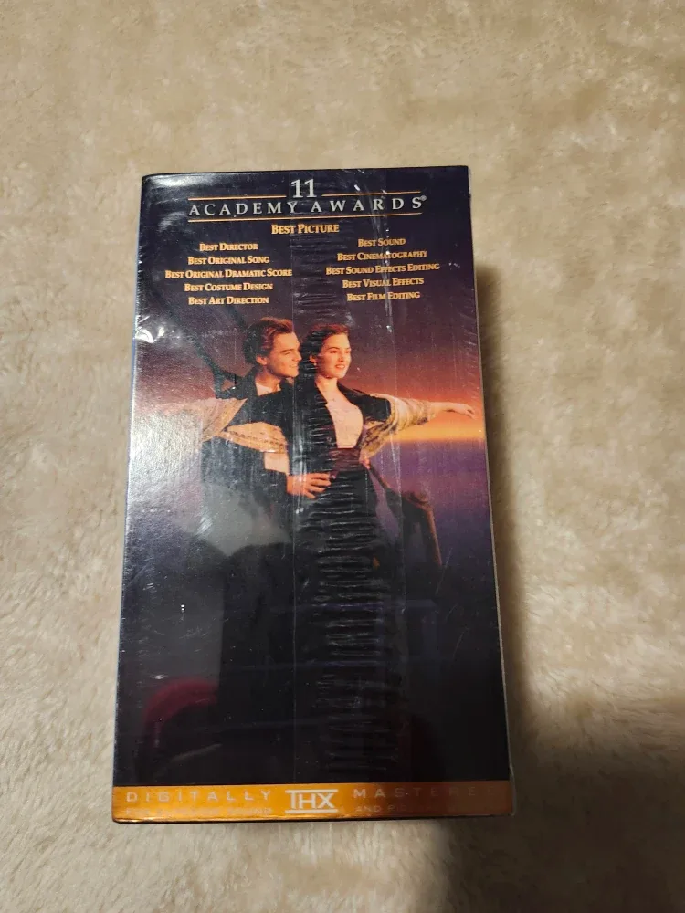 Titanic VHS Tape - New & Sealed image indicator(2)