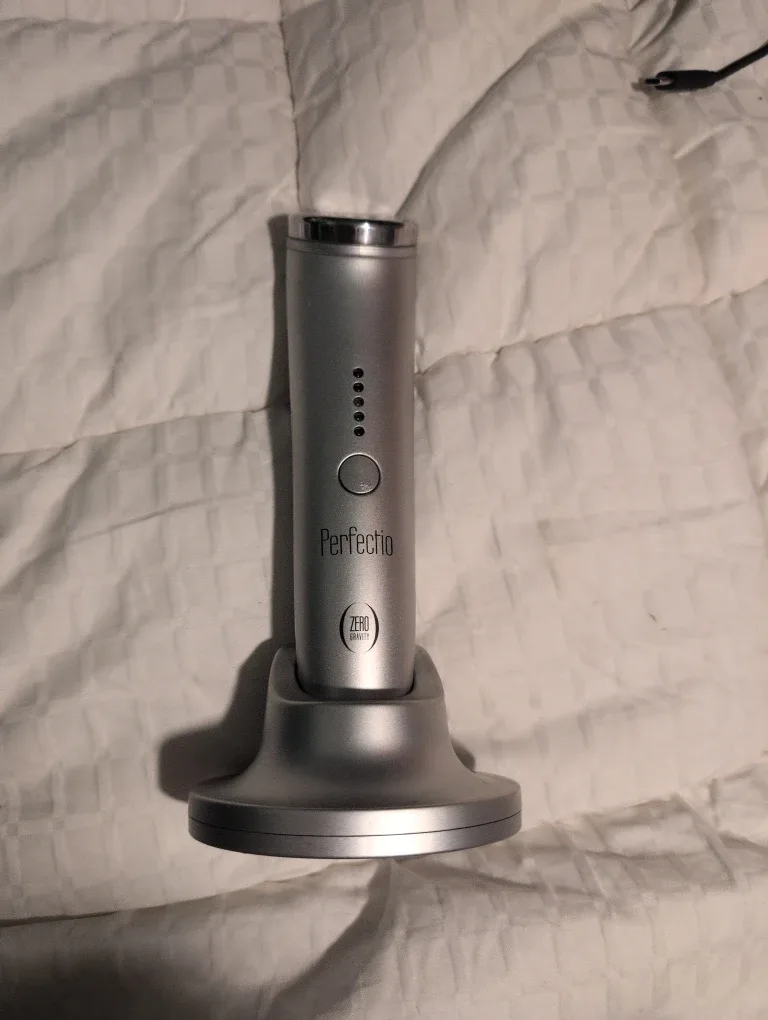 Perfectio ZERO GRAVITY Skin Tightening Device image indicator(2)