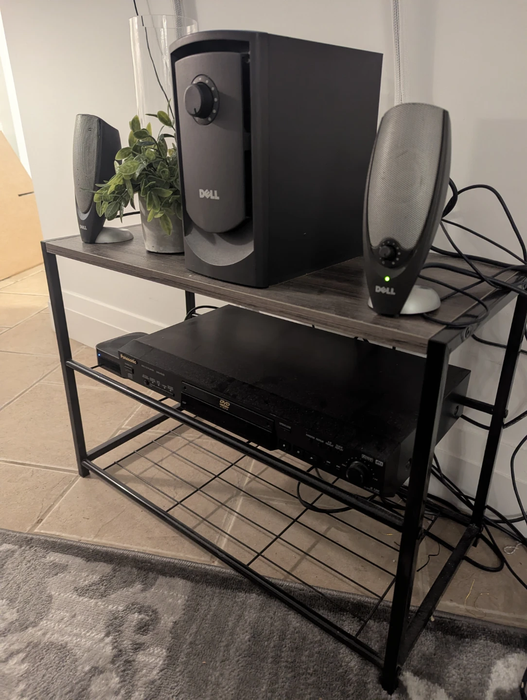 Small 26 inch bookcase/shelf