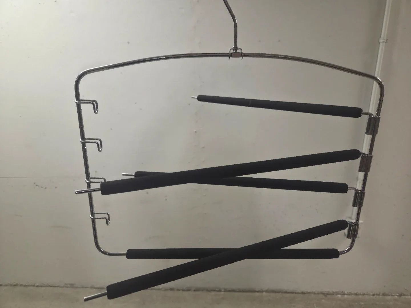 Multi-Layer Pants Hanger 6 Units image indicator(2)