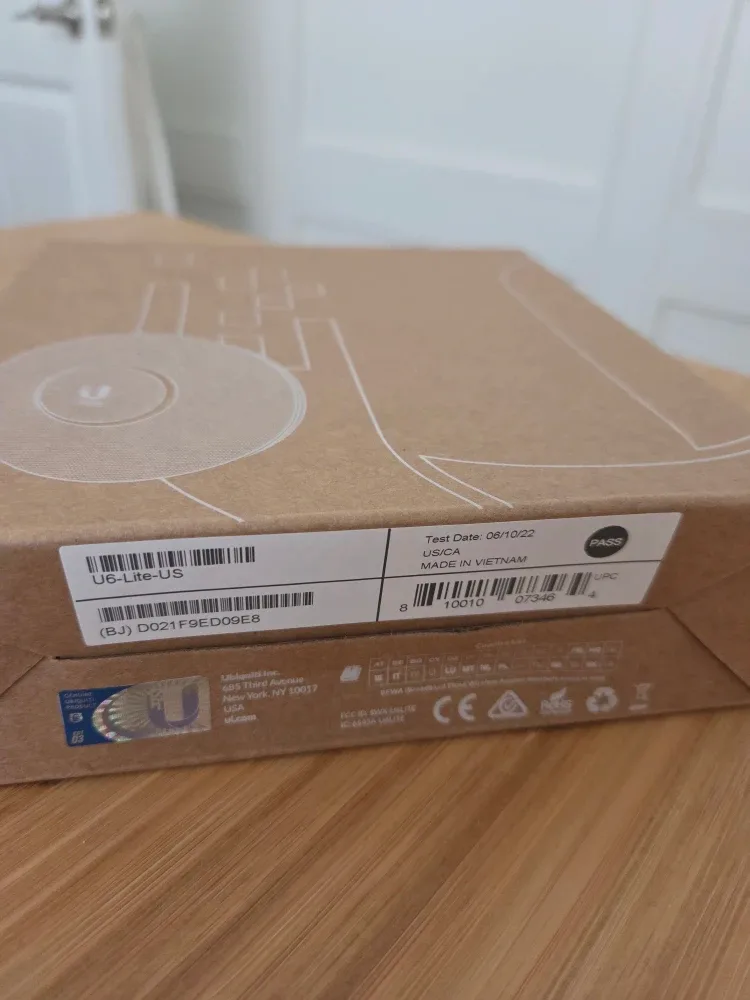 New Ubiquiti UniFi 6 Lite Access Point image indicator(3)