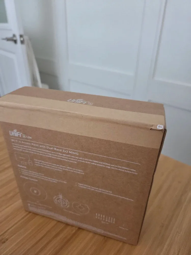 New Ubiquiti UniFi 6 Lite Access Point image indicator(4)