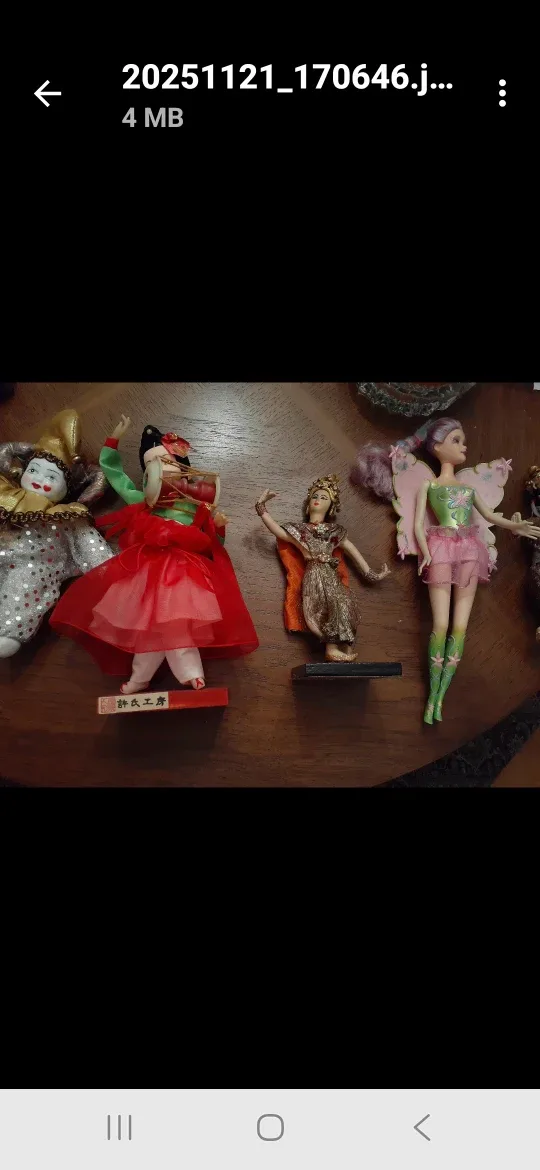 Vintage Collectible Dolls