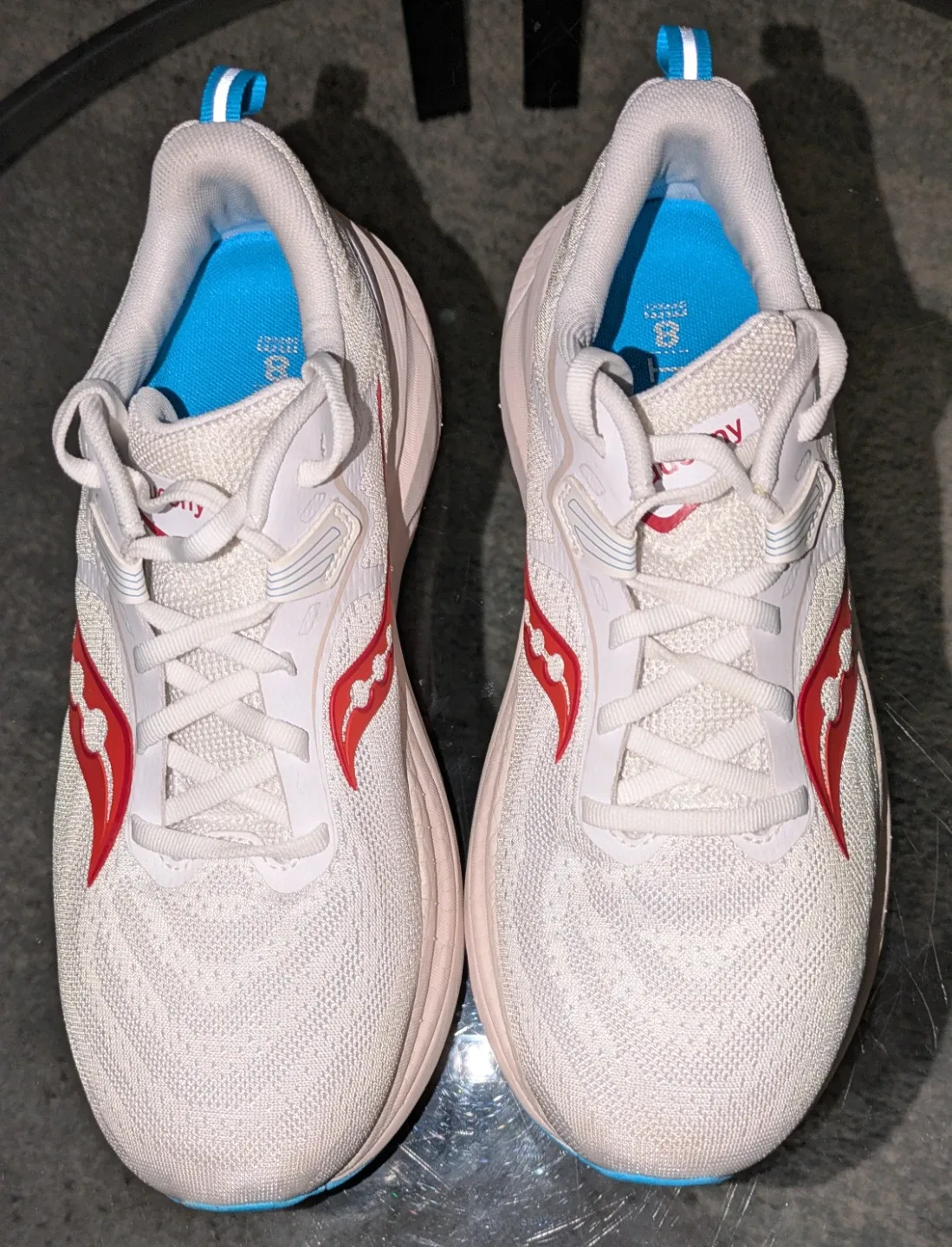 Saucony Tempus Running Shoes - women's Size 9.5