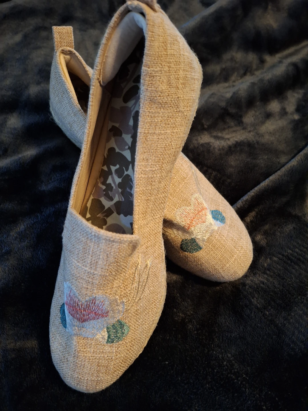 Espadrille Wedge Slip-on Shoes - Size 9