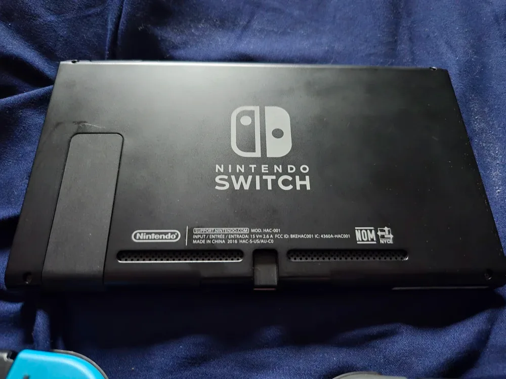 Nintendo Switch Console image indicator(7)