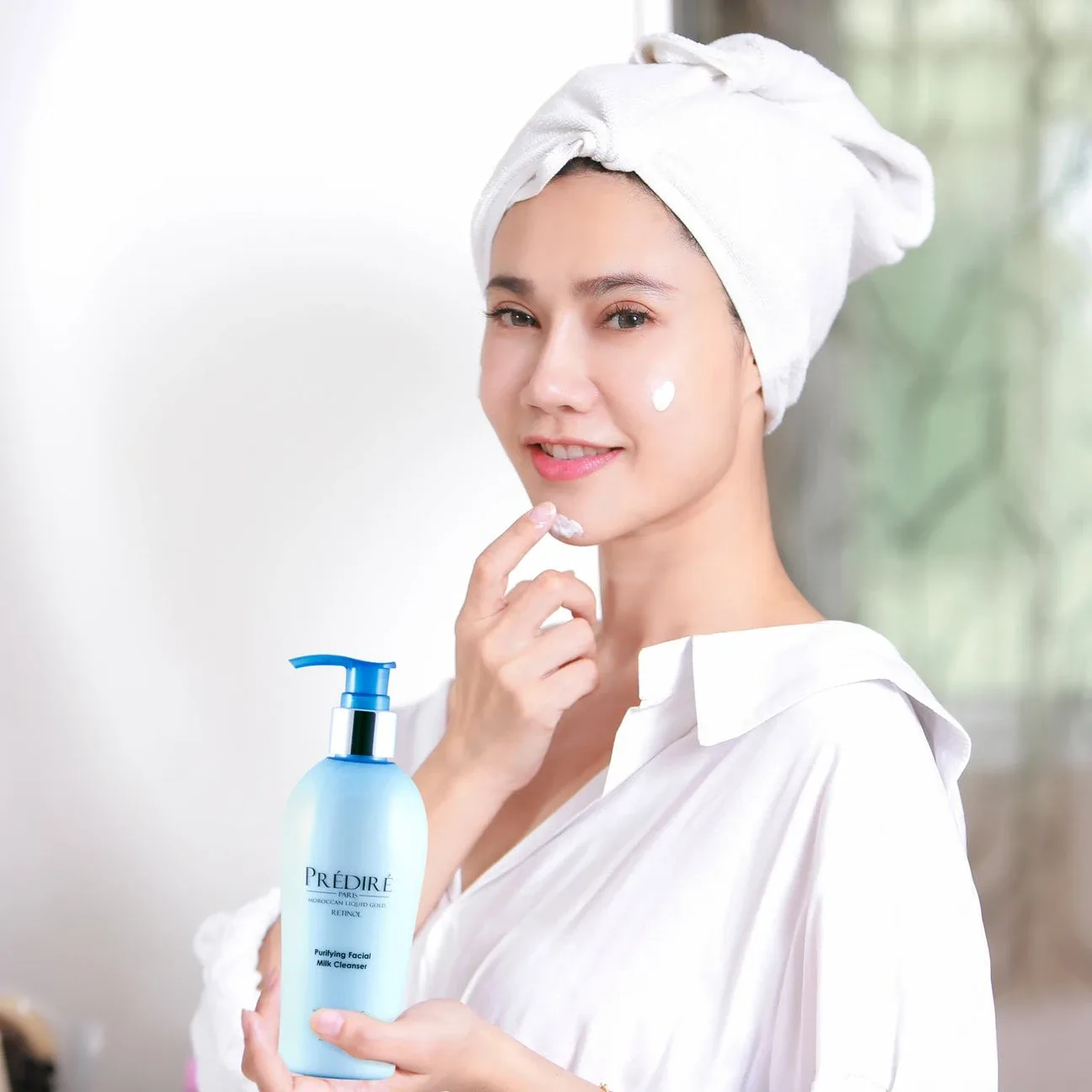 Prédire Paris Purifying Facial Milk Cleanser image indicator(3)