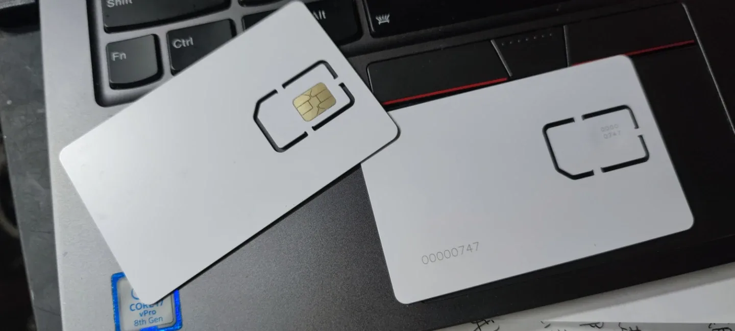 eSIM card can used on non-esim phone 300K $25 400k $30 image indicator(3)